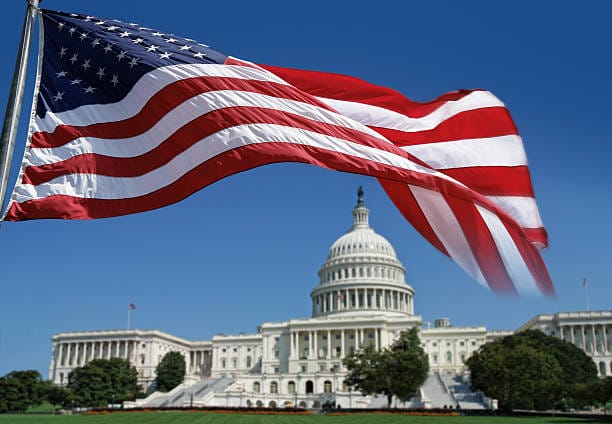 Les USA n’ont plus « que trois ans » d’existence, par Prime