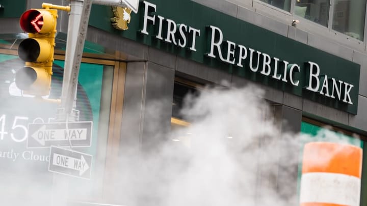 Aux USA, le sauvetage de la First Republic Bank en passe d’échouer