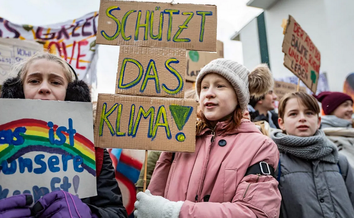 Ecofascisme : envoyez les enfants au front ! par Ulrike Reisner