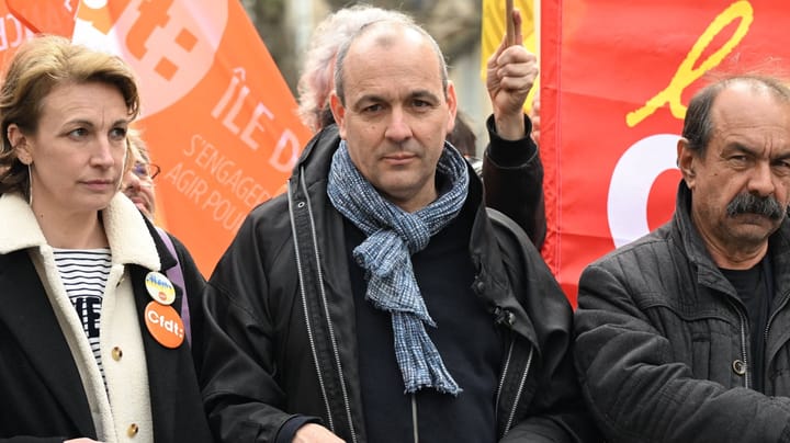 Brigitte et la CFDT, gentils accompagnateurs de l’infantilisation , par Modeste Schwartz