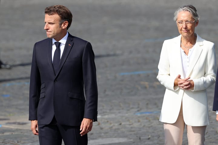 Remaniement : la bureaucratie, maladie infantile du macronisme