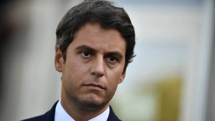 Attal : la solution contre le harcèlement scolaire c’est encore plus de fonctionnaires