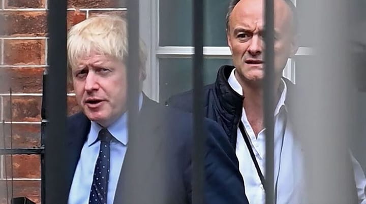Enquête Covid au R-U : Boris Johnson étrillé par son ex-bras droit