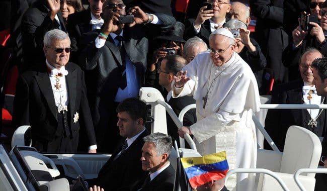 Comment le Pape François utilise la théologie de la Libération