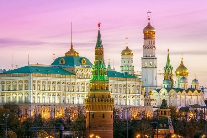 En direct de Moscou : l’opulence de la vie russe malgré les sanctions, par l’image