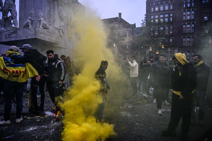 Halte à la manipulation: les agresseurs d’Amsterdam sont les hooligans de Tel-Aviv