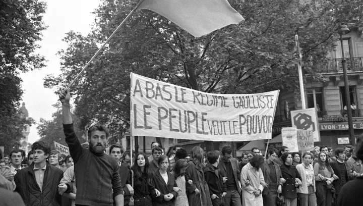 France-Syrie aller-retour: comment un Etat peut s’effondrer en quelques jours
