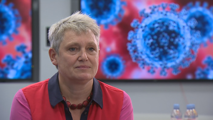 Enquête COVID -Royaume-Uni: la vaccinolâtre Kate Bingham dénonce une « guerre ouverte » au sommet